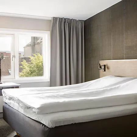 Comfort Hotel 3*